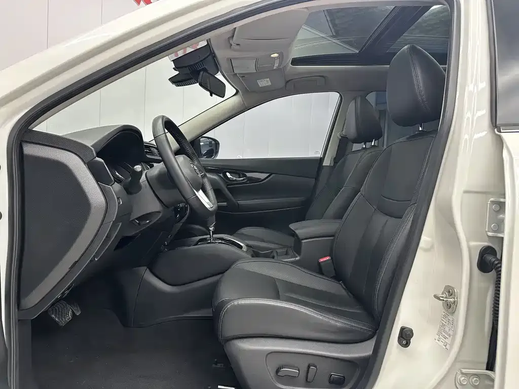Nissan X-Trail — фото 4