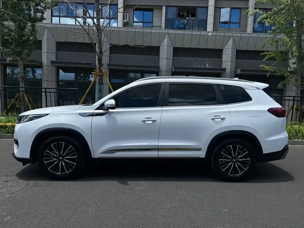 Chery Tiggo 8 PRO — фото 4