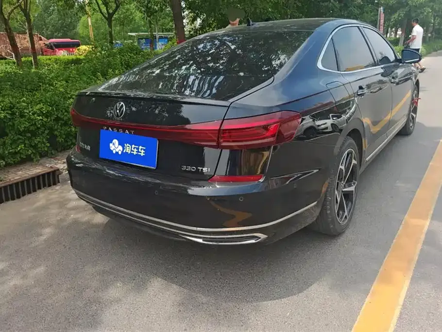 Volkswagen Passat — фото 3