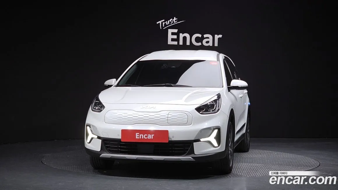 Kia Niro — фото 3