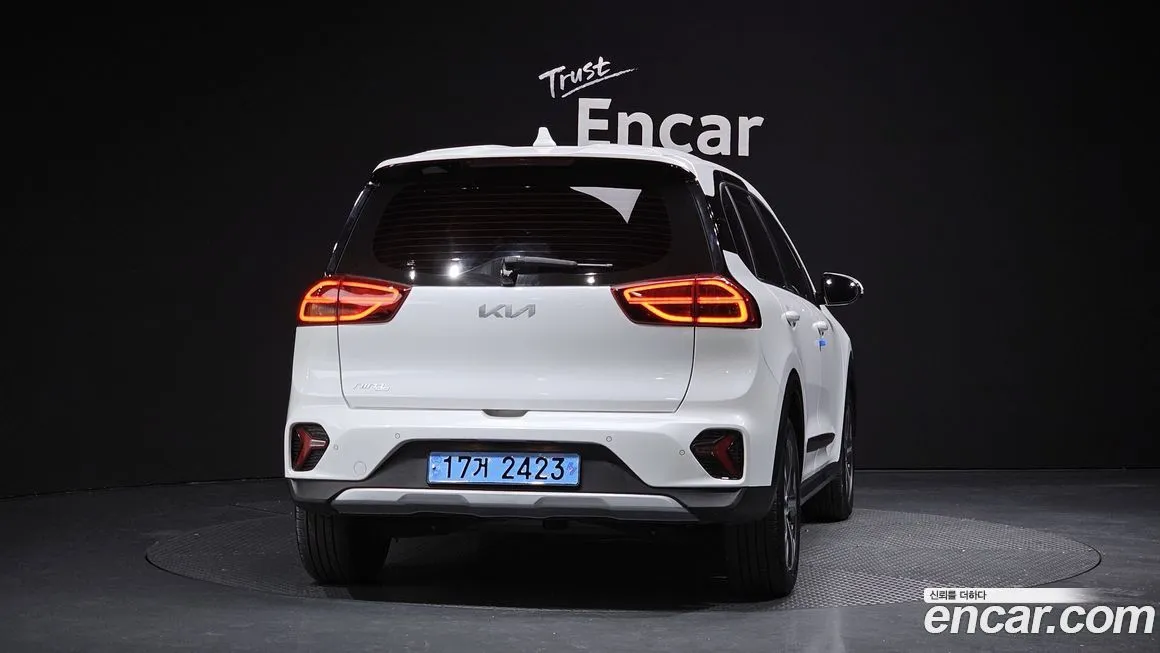 Kia Niro — фото 4