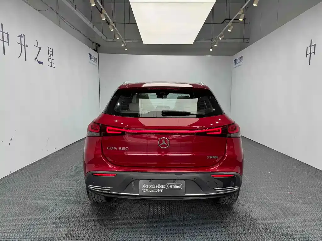 Mercedes-Benz EQA — фото 4