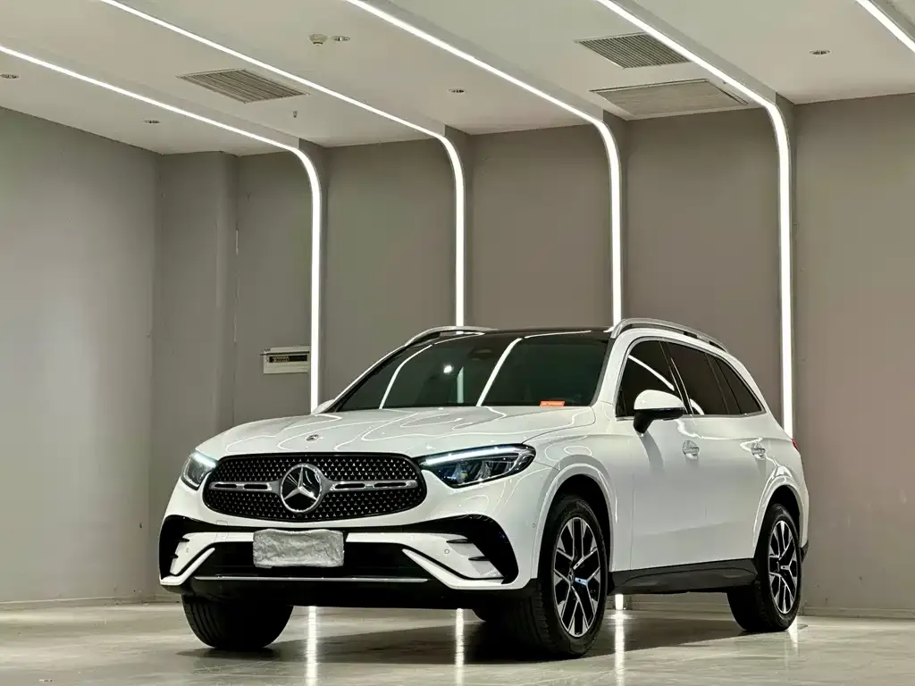 Mercedes-Benz GLC — фото 1