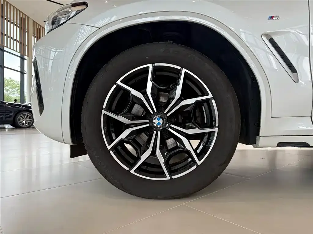 BMW X3 — фото 3