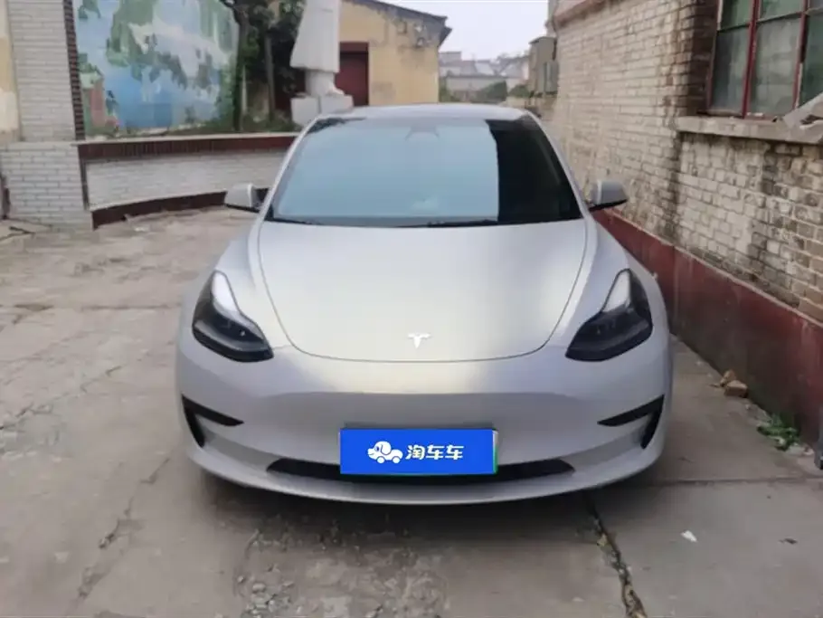 Tesla Model 3 — фото 2