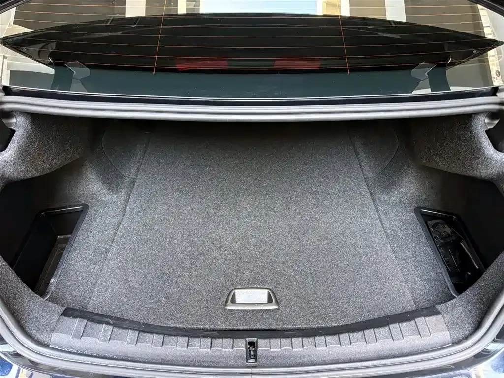 BMW i3 — фото 8