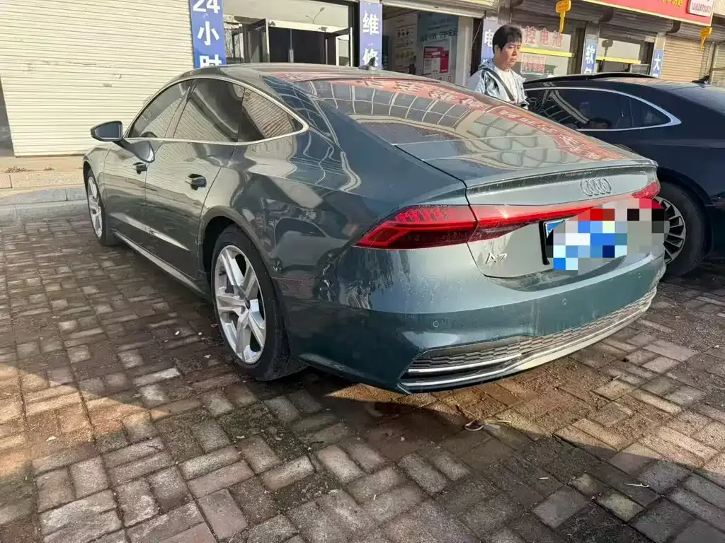 Audi A7 — фото 9