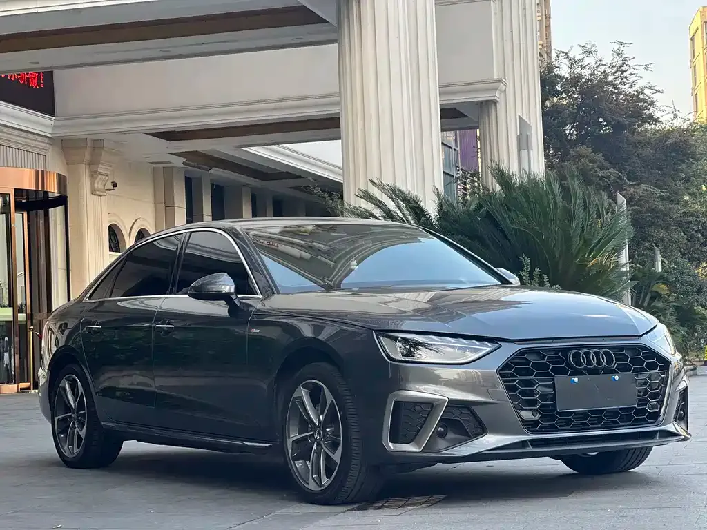 Audi A4L — фото 3