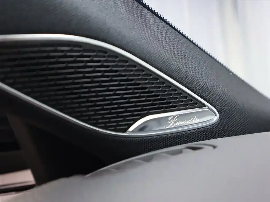 Mercedes-Benz CLA AMG — фото 7