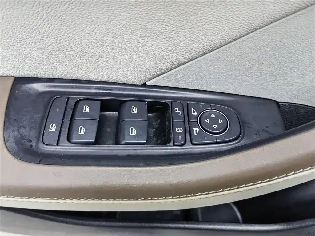 BYD Qin PLUS — фото 9