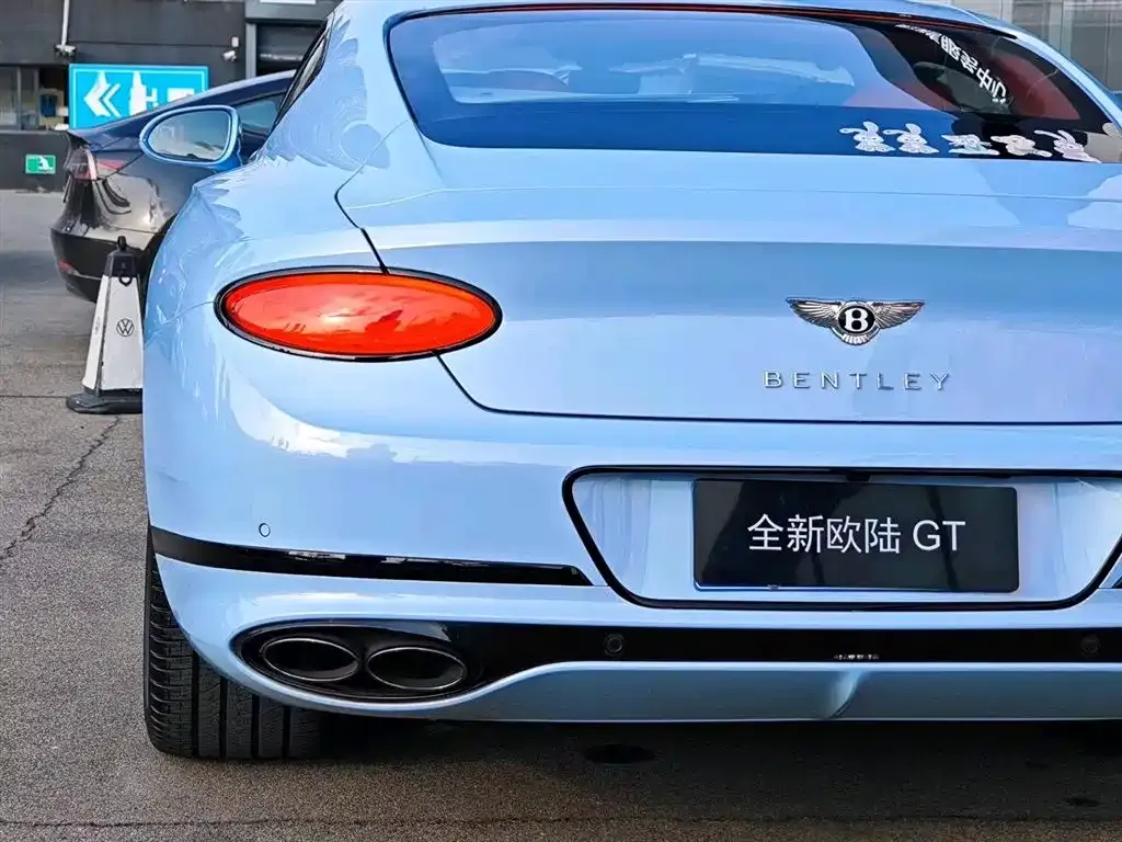 Bentley Continental — фото 9
