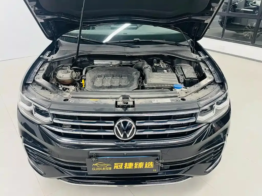 Volkswagen Tiguan X — фото 2