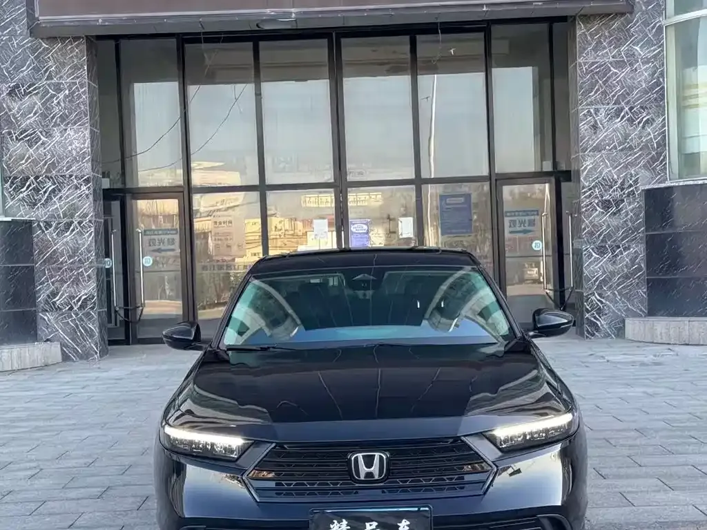 Honda Accord — фото 2