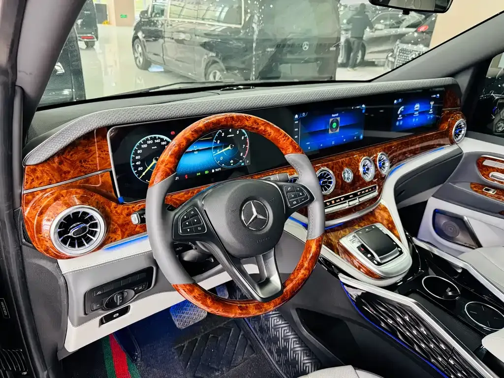 Mercedes-Benz Vito — фото 5