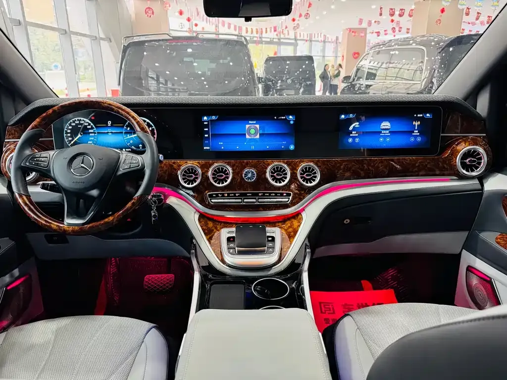 Mercedes-Benz Vito — фото 8