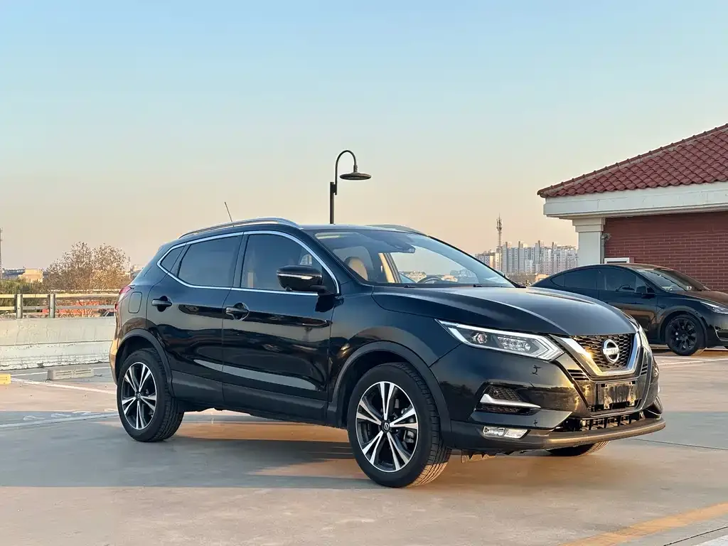 Nissan Qashqai — фото 3