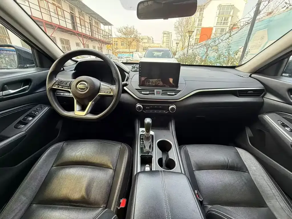 Nissan Teana — фото 4