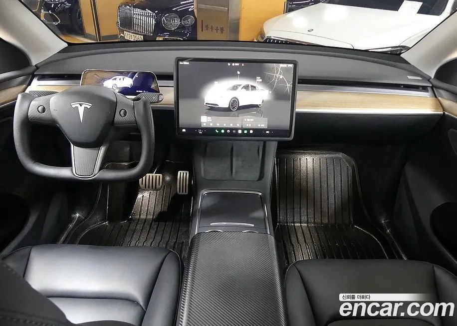Tesla Model Y — фото 7