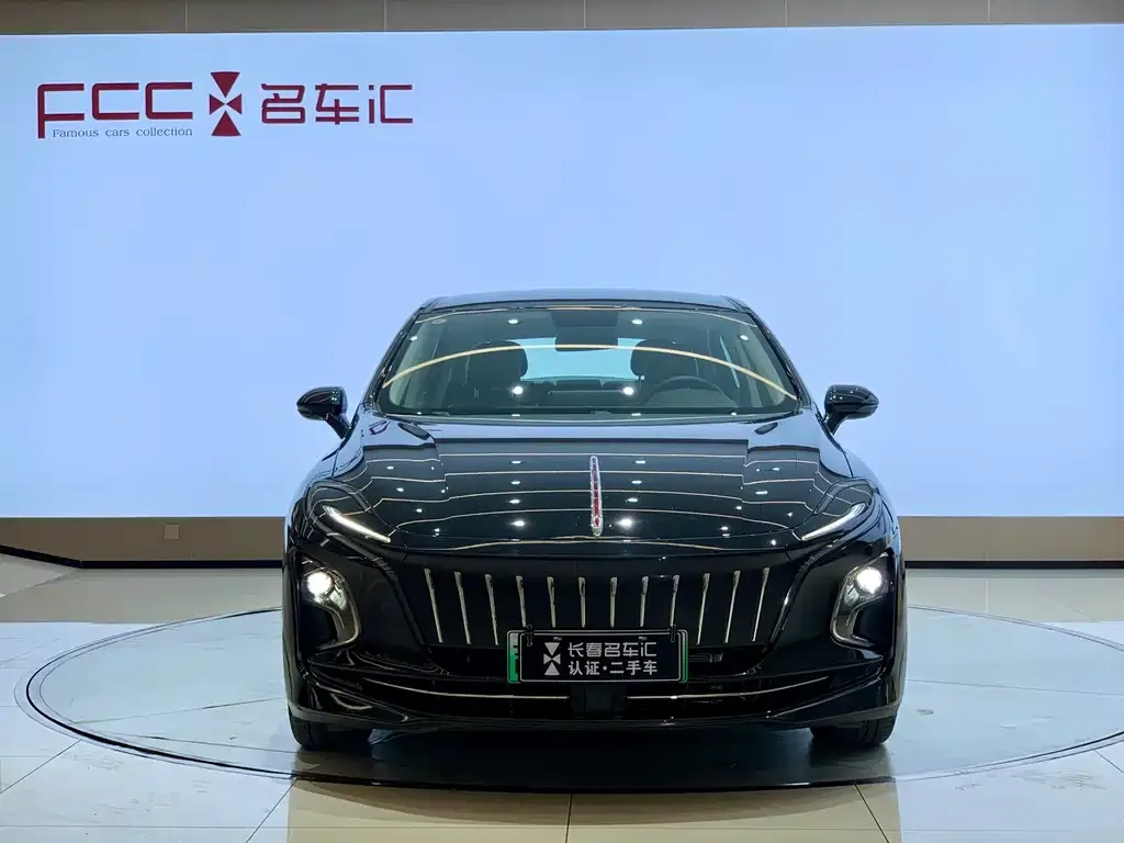 Hongqi E-QM5 — фото 2