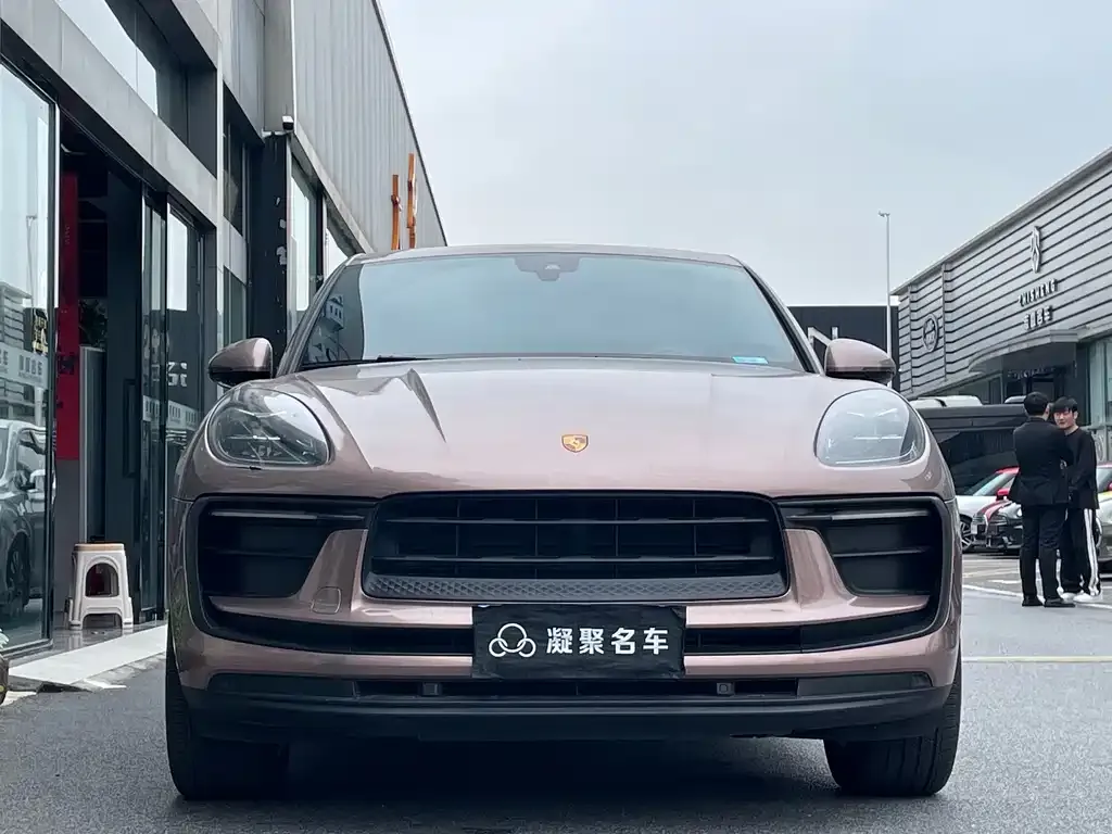 Porsche Macan — фото 1