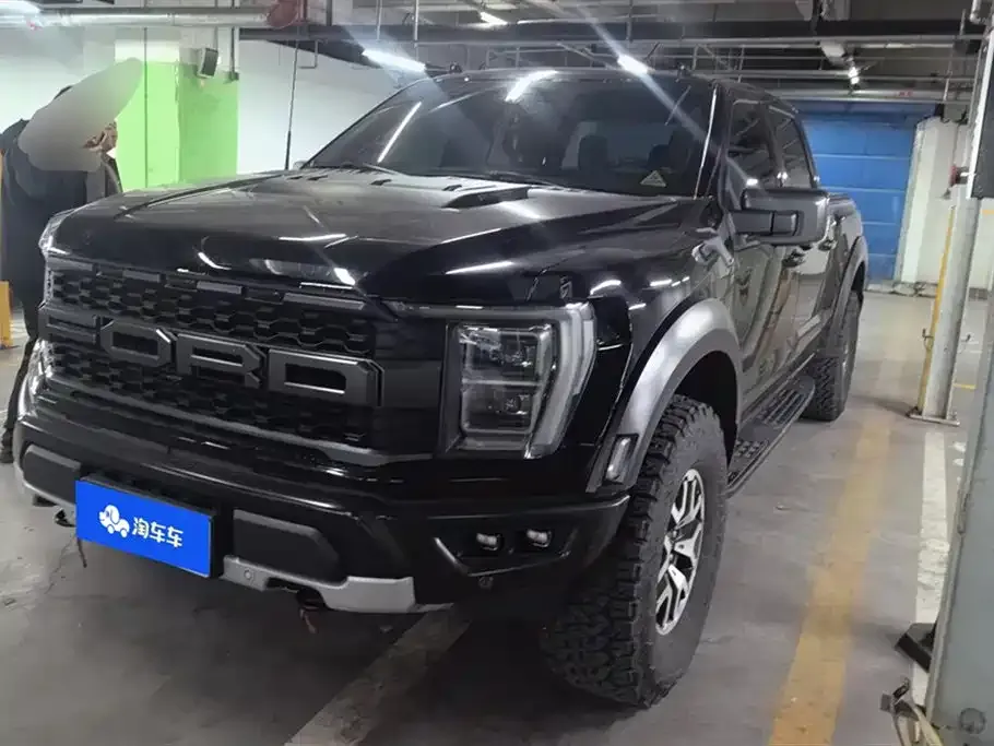 Ford F-150 Raptor — фото 1