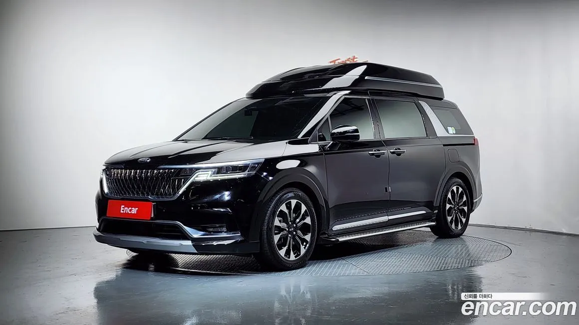 Kia Carnival — фото 1