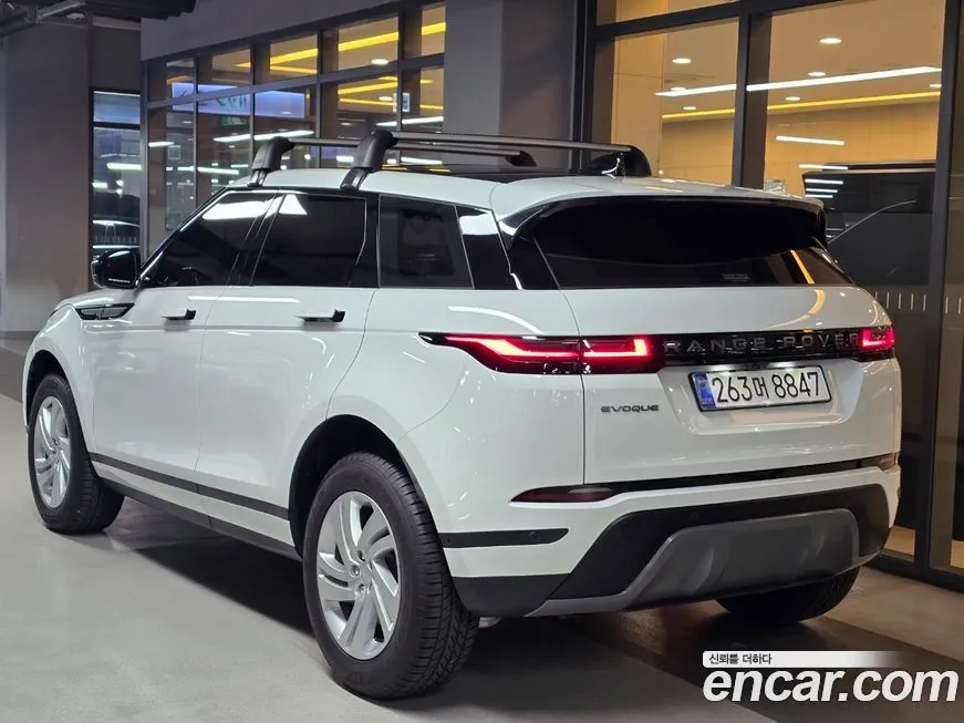 Land Rover Range Rover Evoque — фото 4