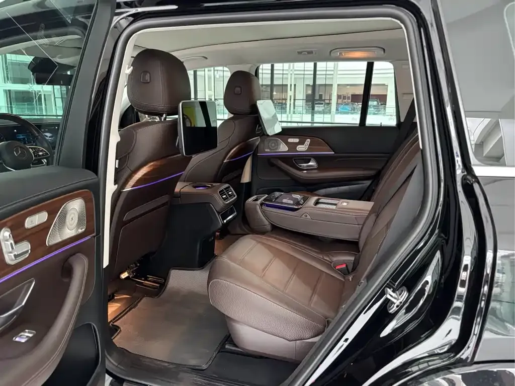 Mercedes-Benz GLS — фото 5