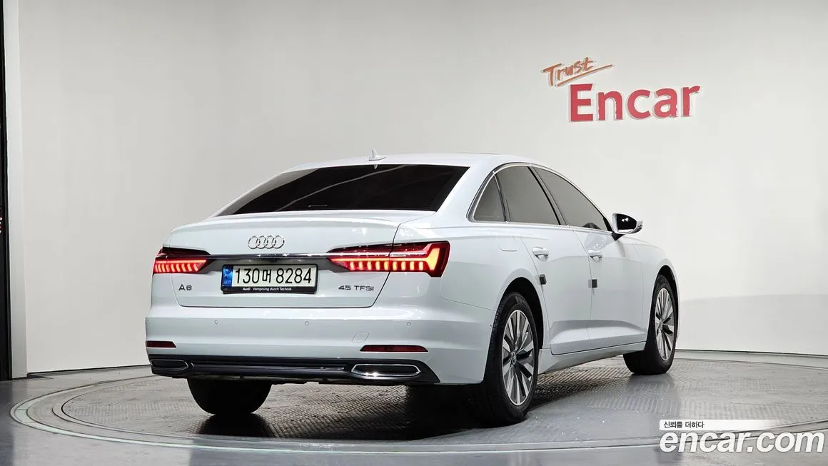 Audi A6 — фото 2