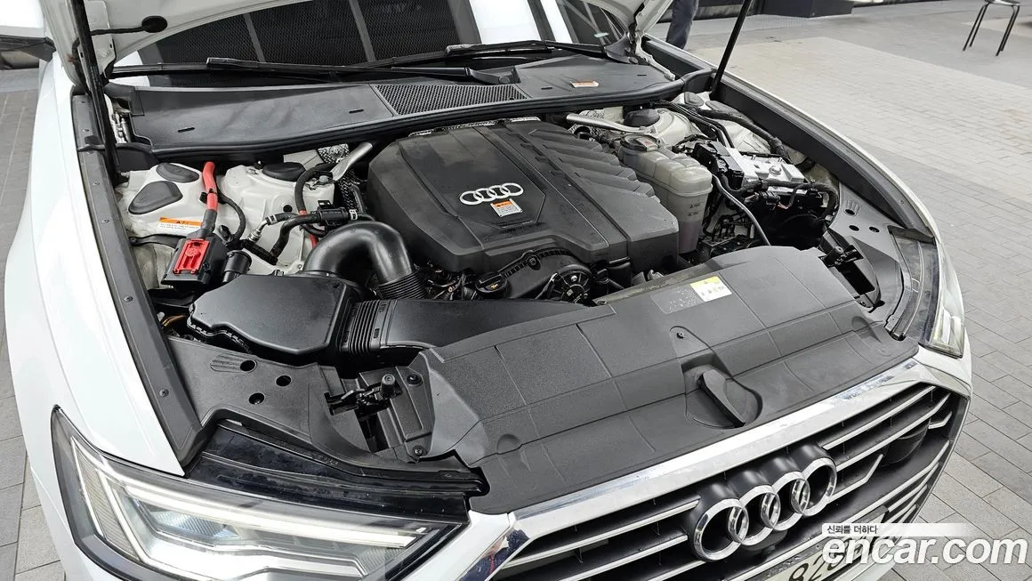 Audi A6 — фото 6
