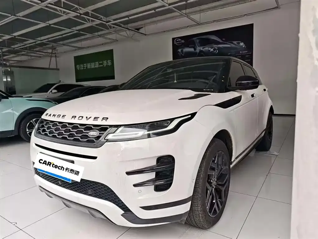 Land Rover Evoque — фото 1