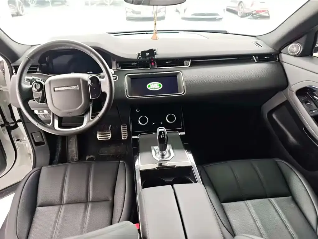 Land Rover Evoque — фото 6