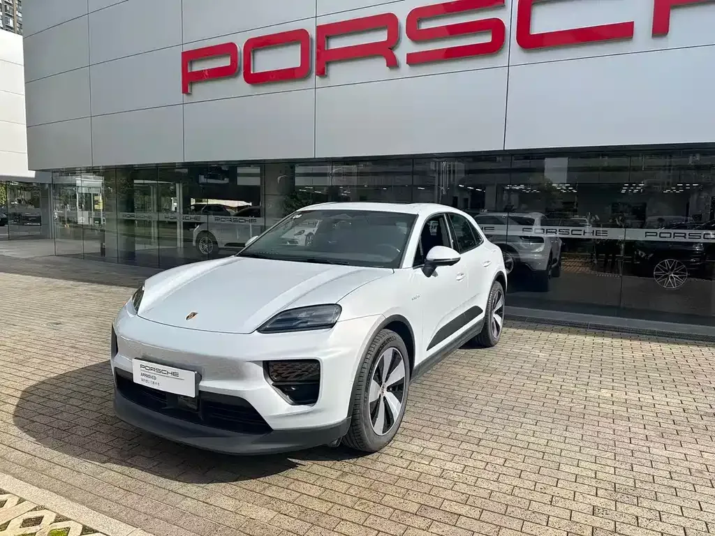 Porsche Macan EV — фото 1