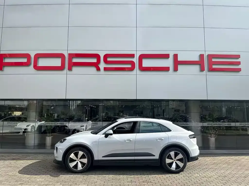 Porsche Macan EV — фото 9