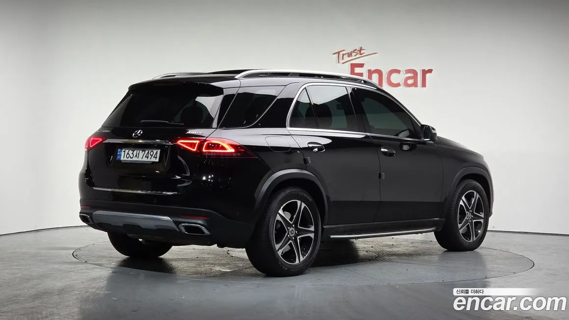 Mercedes-Benz GLE-Class — фото 2