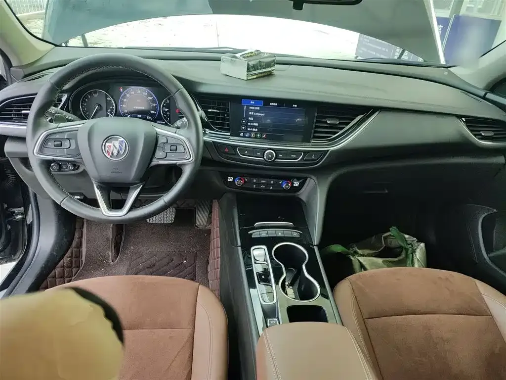 Buick Regal — фото 10