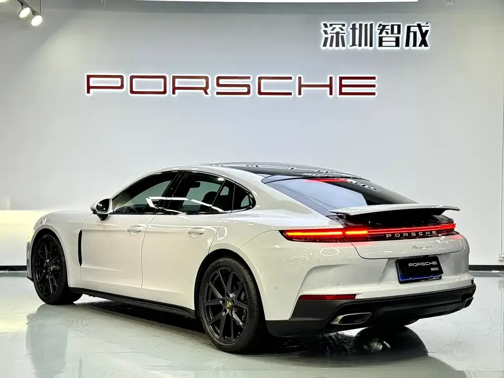 Porsche Panamera — фото 4