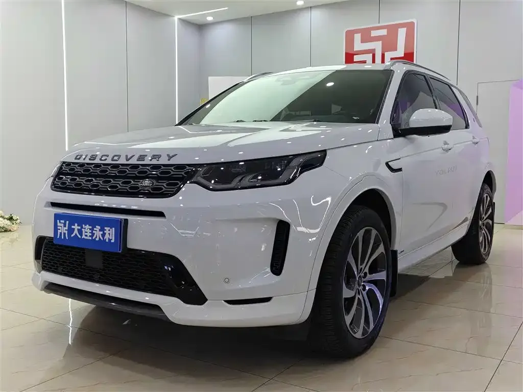 Land Rover Discovery Sport — фото 1