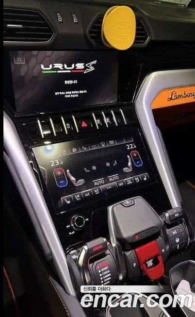 Lamborghini Urus — фото 3