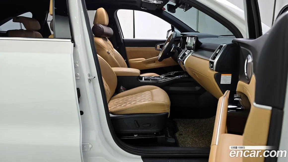 Kia Sorento — фото 10