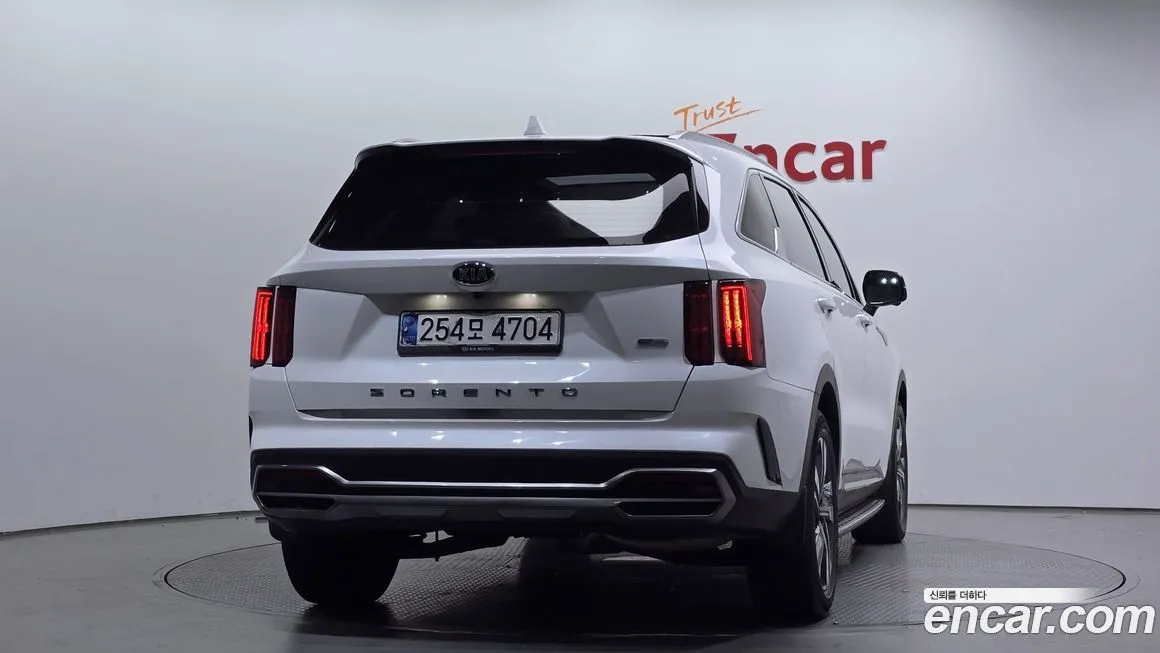 Kia Sorento — фото 4