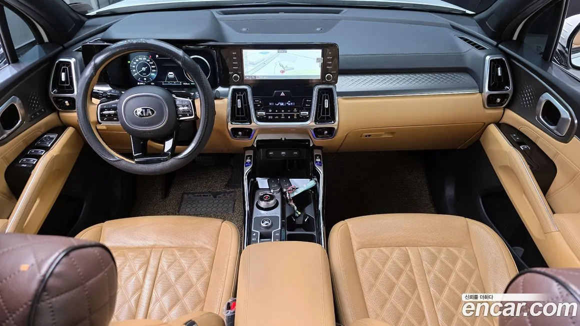 Kia Sorento — фото 7