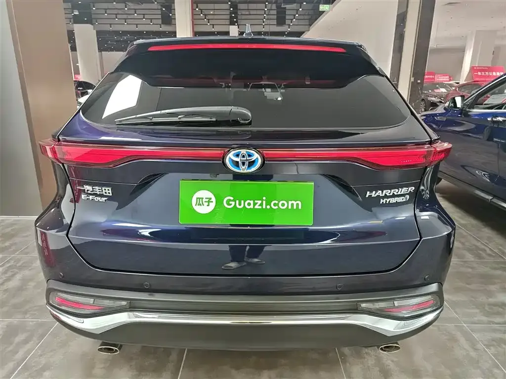 Toyota Harrier — фото 6