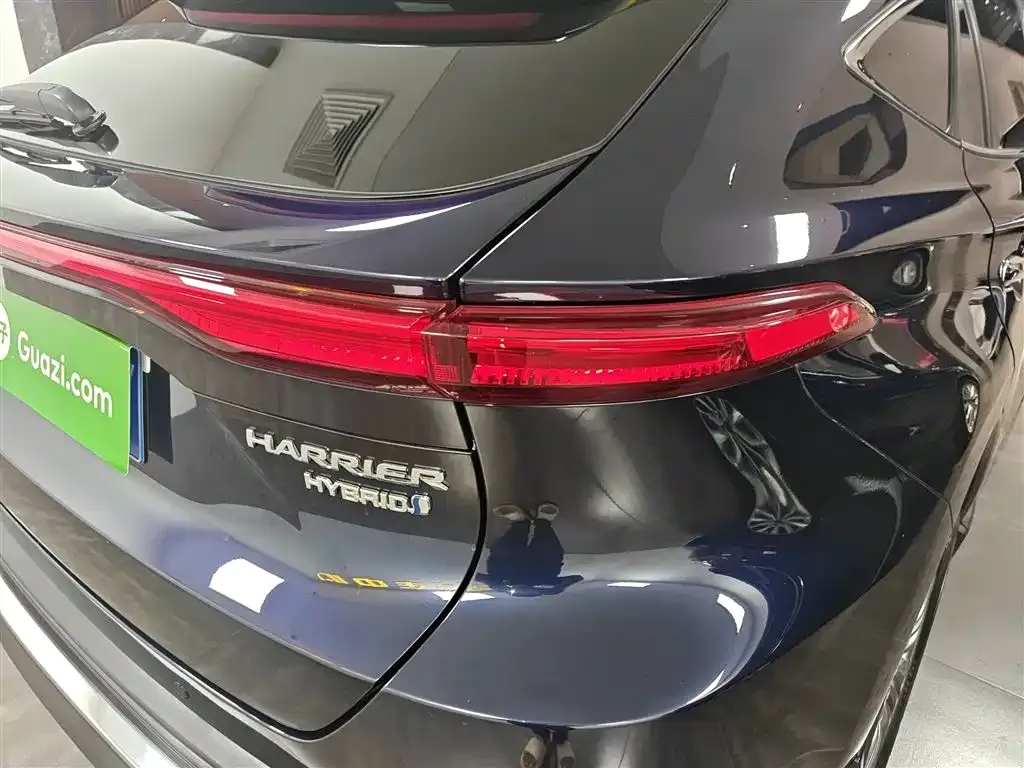 Toyota Harrier — фото 8