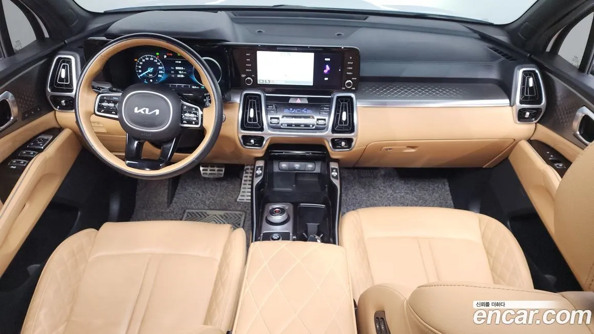 Kia Sorento — фото 7
