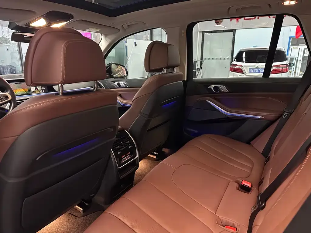 BMW X5 (Import) — фото 8