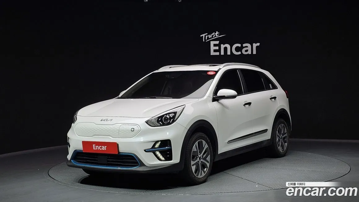 Kia Niro — фото 1