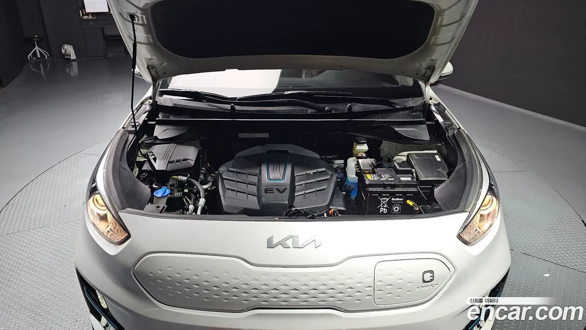 Kia Niro — фото 6