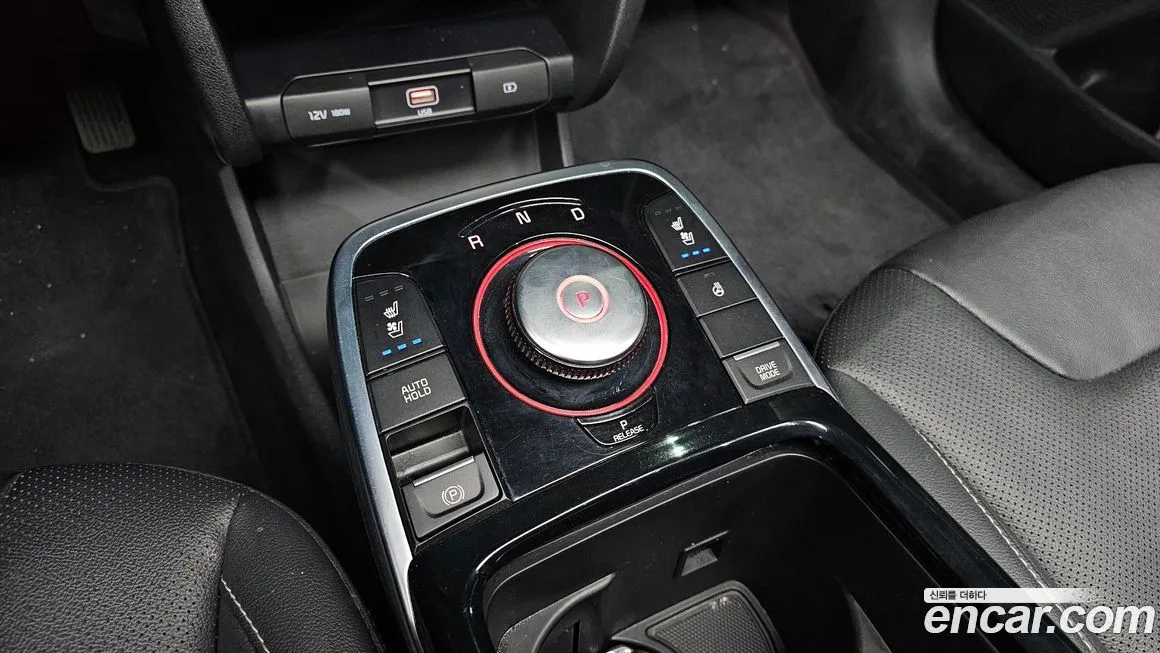 Kia Niro — фото 9