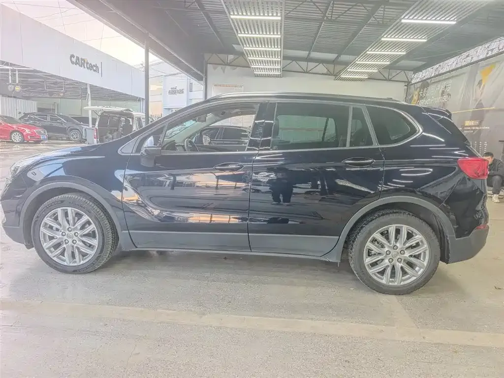 Buick Envision Plus — фото 8
